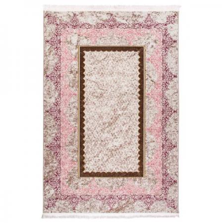 مهم ترین ویژگی های کاور فرش ترک