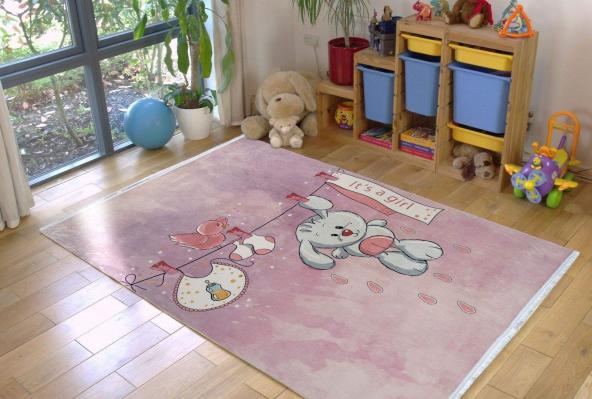 5 ویژگی کاور فرش ضد آب اتاق کودک